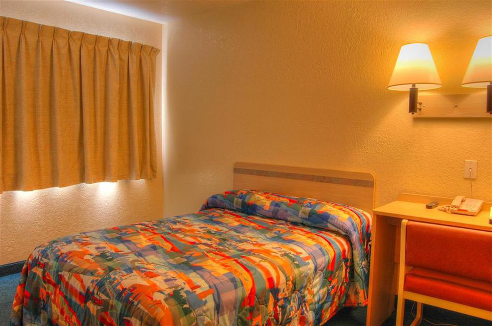 Motel 6-Springfield, Or - Eugene North Room photo
